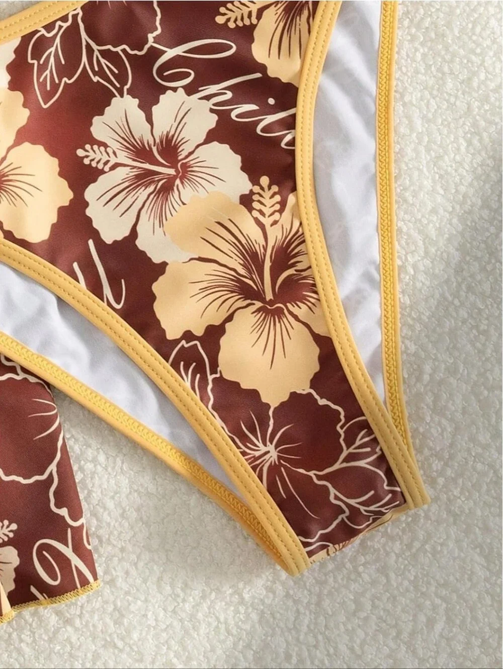 BRAND NEW 3 Piece Bikini Set Tropical Floral Print with Skirt Size SMALL